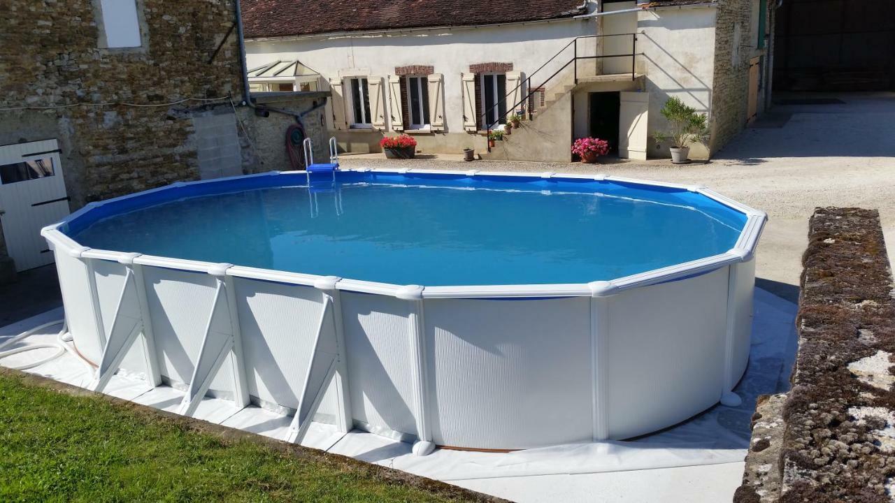 La Ferme Au Roy Bernouil Exterior foto